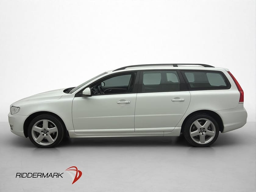 Bild 2 av Volvo V70 D3 150hk Classic D-Värm Adaptiv Farthållare