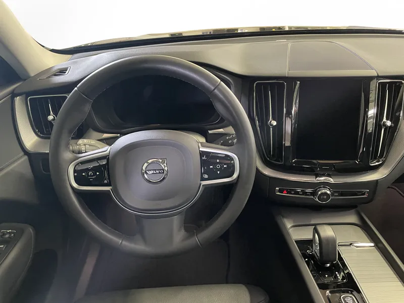 Bild 12 av 16 – Volvo XC60 T6 Plus Dark Edition Plus Edition