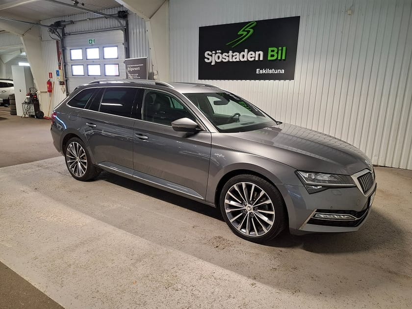 Bild 3 av Škoda Superb iV Kombi