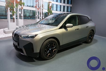 BMW iX xDrive50