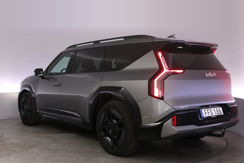 Bild 4 av Kia EV9 AWD GT Line Pano Elstol 7-sits Meridian Drag V-hjul