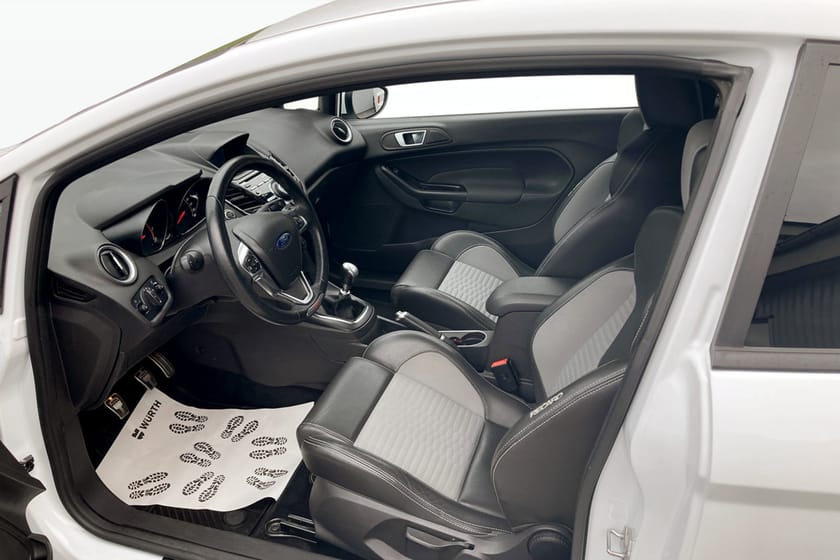 Bild 5 av Ford Fiesta ST 1.6 180 3-D
