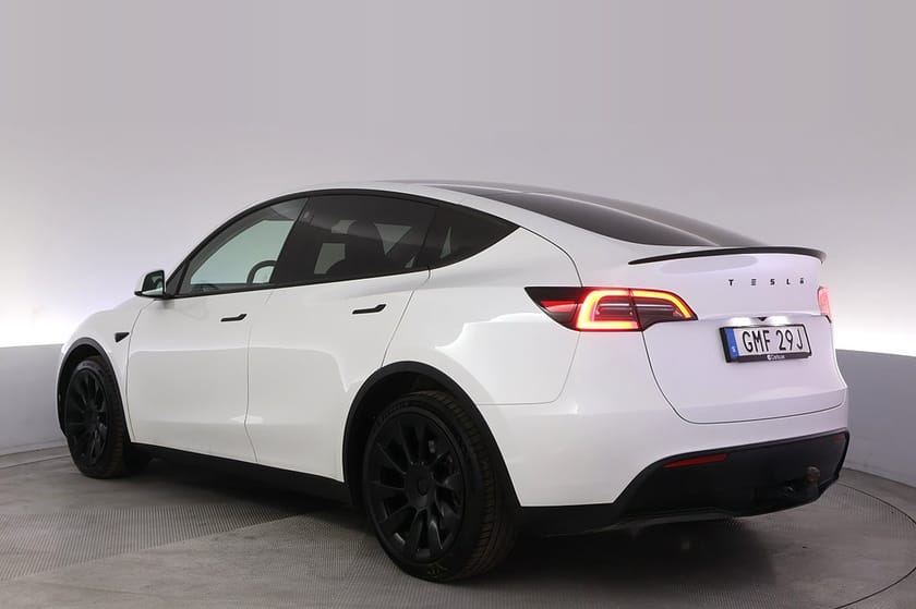 Bild 4 av Tesla Model Y Long Range AWD Autopilot 20" Pano Drag