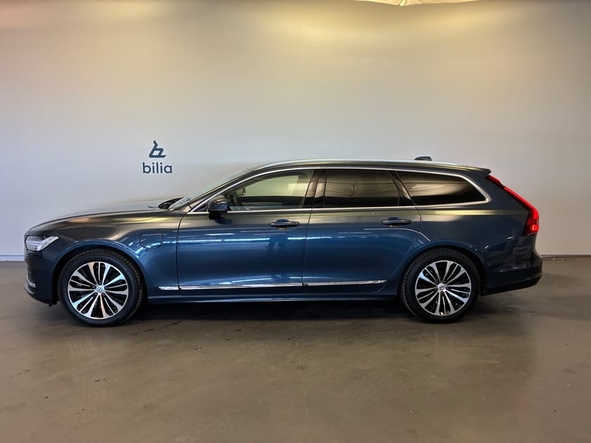 Bild 3 av Volvo V90 Recharge T6 Core Bright / Keyless / Dragkrok / BLIS / Backkamera /
