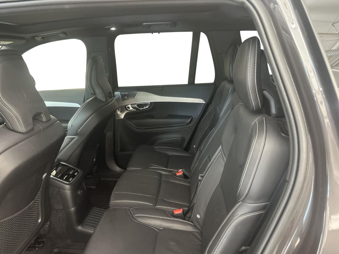 Volvo XC90 2023 - miniatyr 8