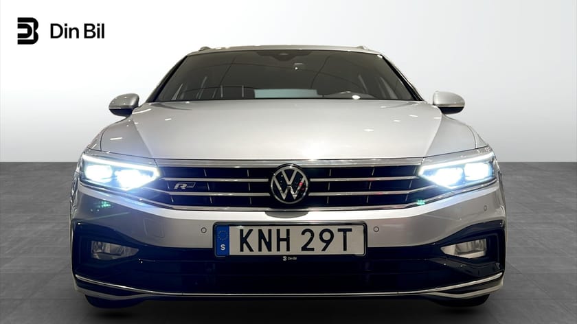 Bild 4 av Volkswagen Passat Sportscombi TDI200 DSG 4M R-line/Executive/Värmare/Drag