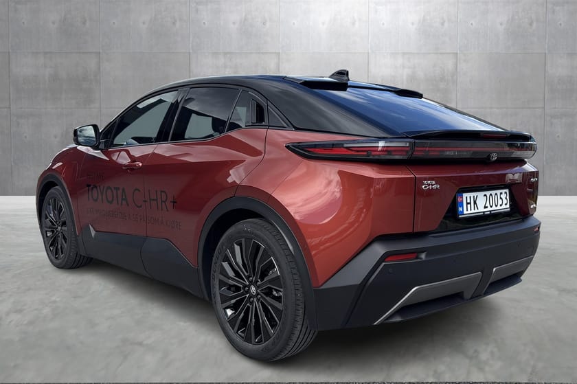 Bilde 3 av Toyota C-HR+ Executive Panorama I AWD I H.feste