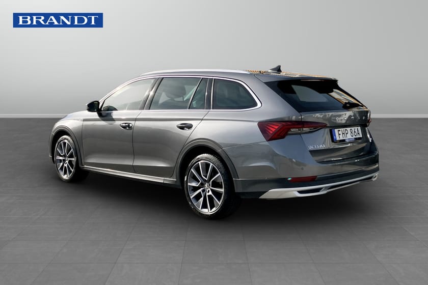 Bild 4 av Škoda Octavia Scout 2.0 TDI 4x4 DSG Sekventiell 200hk