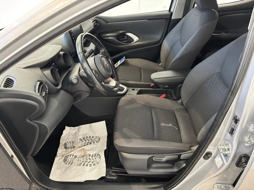 Bilde 5 av Toyota Yaris Hybrid Active Tech Varme ratt, Adaptive Cruise, Automat