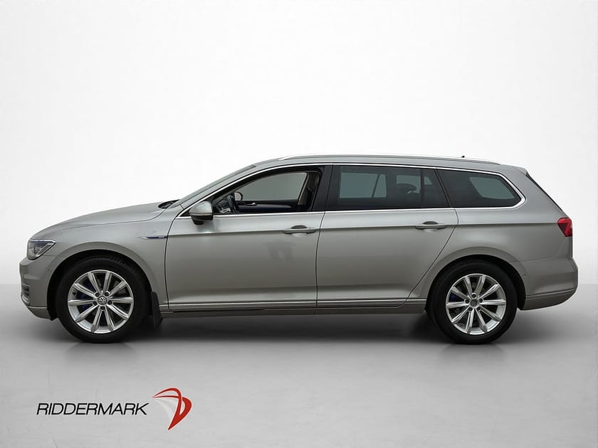 Bild 2 av Volkswagen Passat Variant GTE 1.4 TSI 218hk Cockpit Värm Drag Kamera