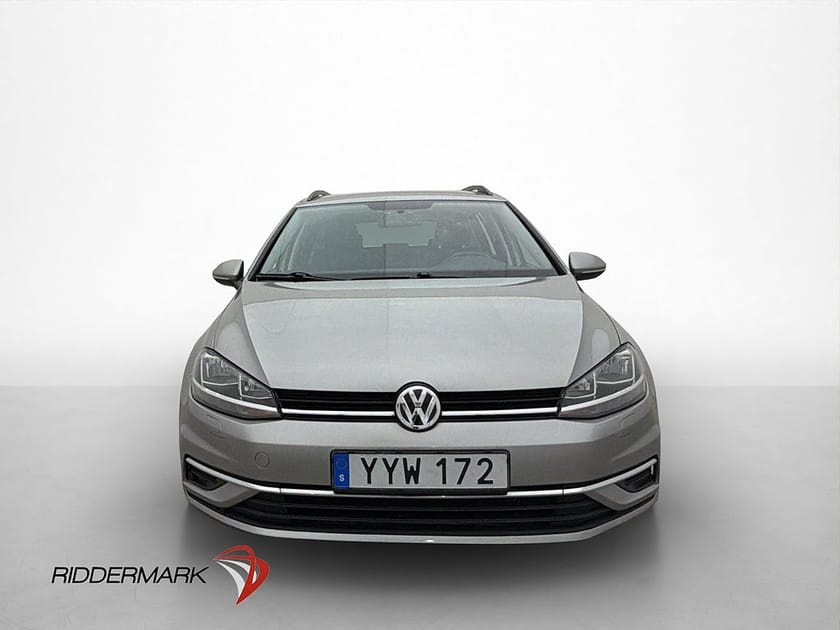 Bild 2 av Volkswagen Golf Sportscombi V 1.0 TSI 110hk Kamera CarPlay Drag