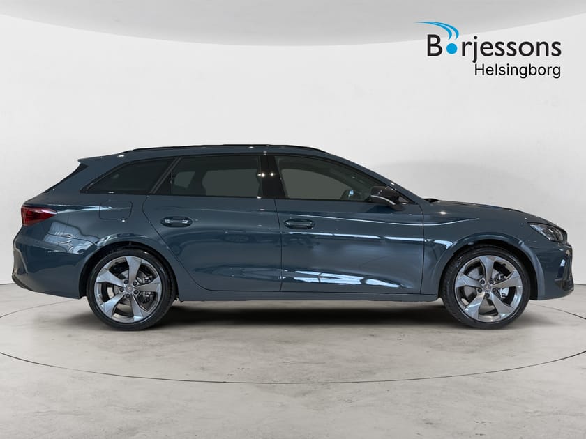 Bild 2 av CUPRA Leon Sportstourer e-Hybrid 204hk Ultimate *KAMPANJ*