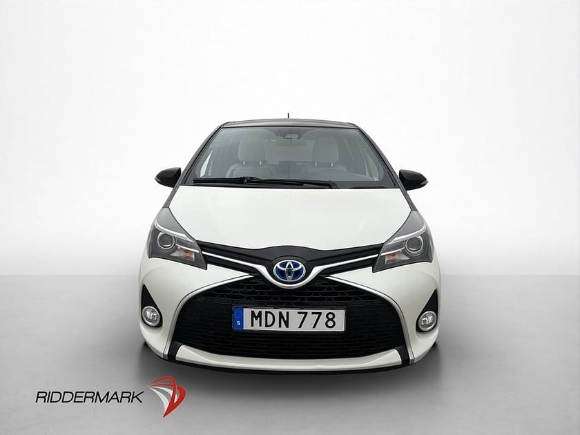Bild 2 av Toyota Yaris Hybrid 101hk Active Kamera 0.36l/mil Nyservad