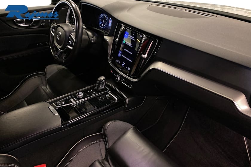 Bild 3 av Volvo V60 Recharge T8 R-Design