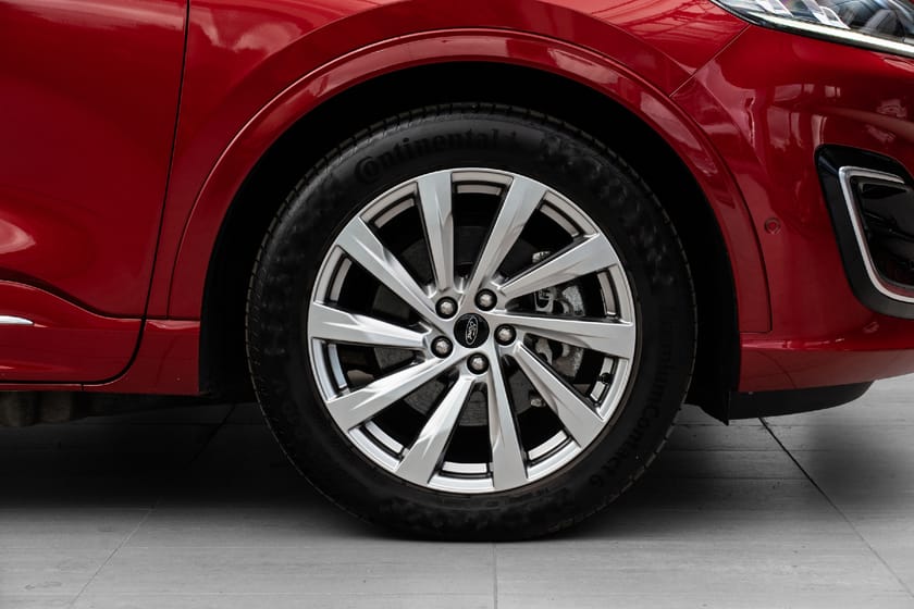 Bilde 5 av Ford Kuga Plug-In Hybrid Vignale// skinn//B&O//Krok//Kamera