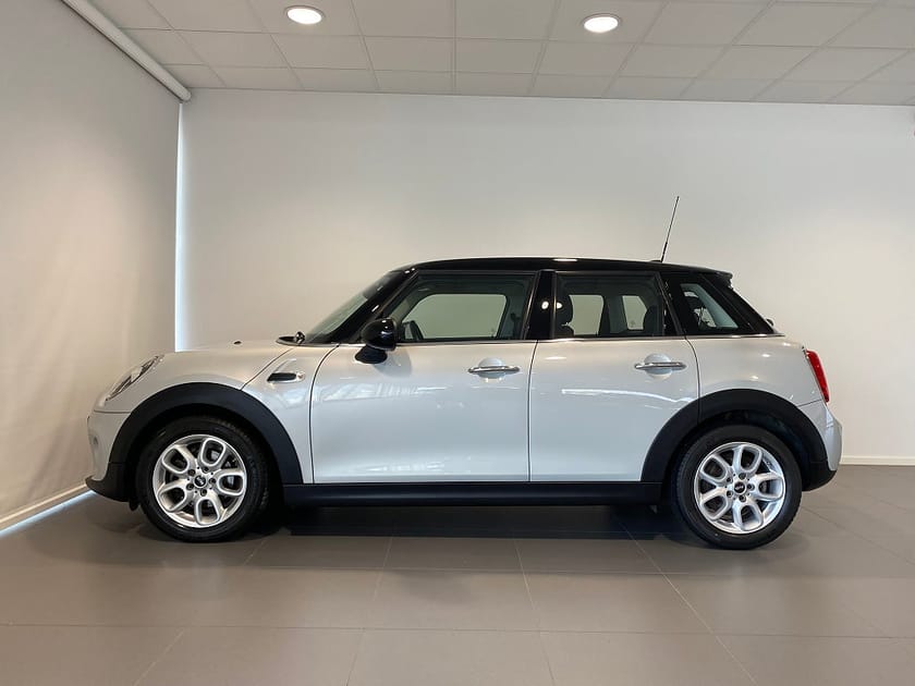 Bild 2 av MINI Cooper MINI Excitement-paket Connected