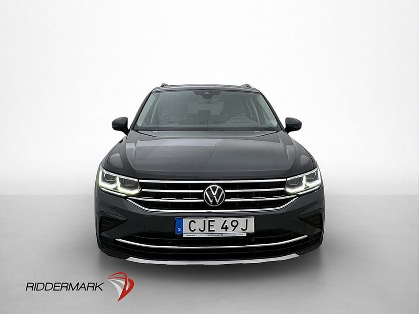 Bild 2 av Volkswagen Tiguan eHybrid 245hk Elegance Cockpit Drag MOMS