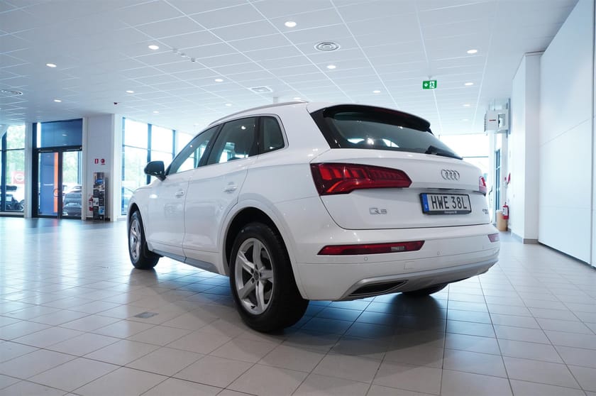 Bild 4 av Audi Q5 40 TDI quattro S Tronic Proline 190hk