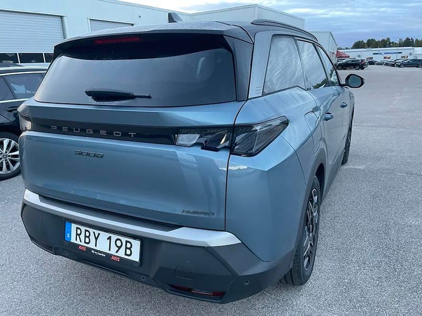 Bild 3 av Peugeot 5008 Hybrid 145