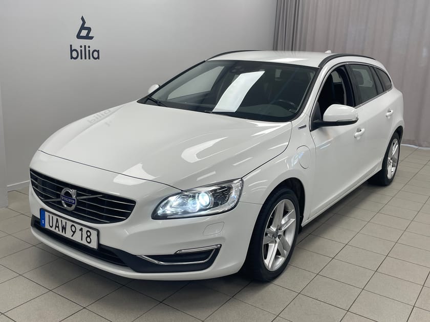 Bild 1 av Volvo V60 D5 AWD Twin Engine Classic Momentum | Drag | Navigator |