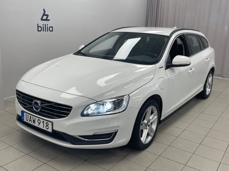Volvo V60 D5 AWD Twin Engine Classic Momentum | Drag | Navigator |