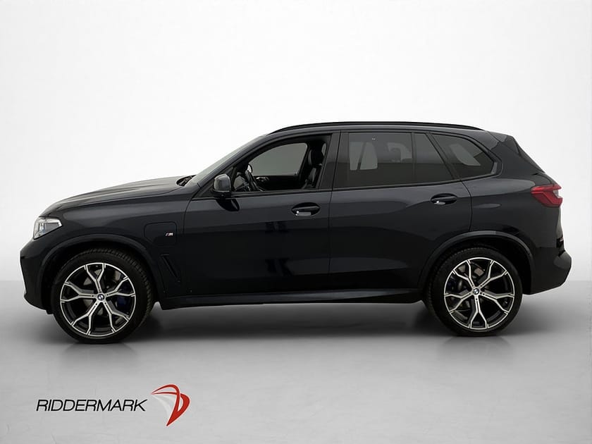 Bild 5 av BMW X5 xDrive45e iPerformance M Sport Pano H/K HUD Luft Laser Drag