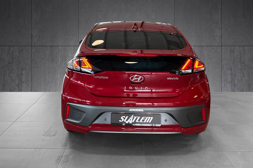 Bilde 4 av Hyundai Ioniq Electric Premium utgave,norsk,skinn,ryggekamera++