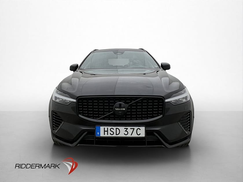 Bild 2 av Volvo XC60 Recharge T8 AWD Ultimate Dark Pano H/K Drag HUD