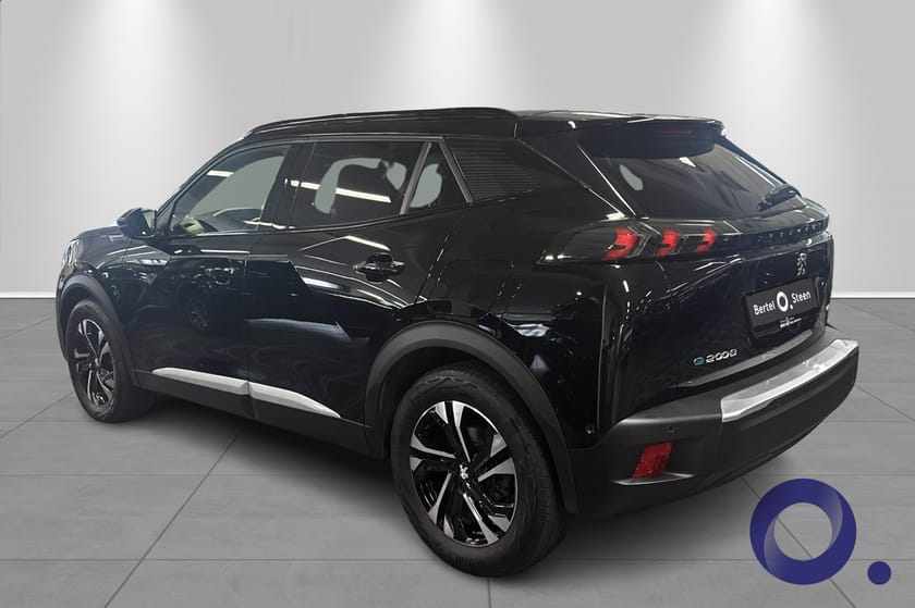Bilde 3 av Peugeot e-2008 GT|DELSKINN|LED|NAVI|KEYLESS|CARPLAY|ADAPTIV CRUISE