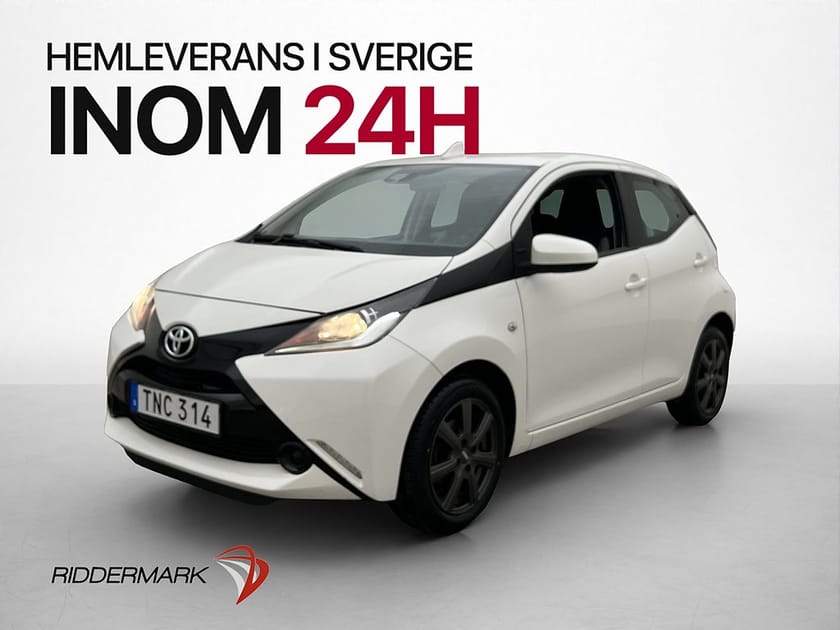 Bild 3 av Toyota Aygo 1.0 VVT-i 69hk X-PLAY 2-Brukare Farthållare