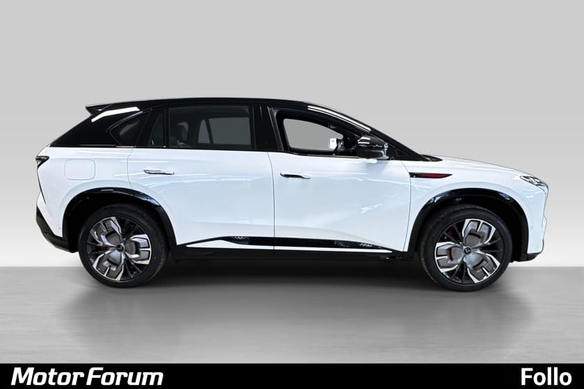 Bilde 4 av Hongqi EHS7 AWD Demo/Premium/Glasstak/4X4/Hengerfeste/Rå Ytelse