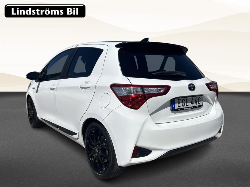 Bild 4 av Toyota Yaris Hybrid GR-SPORT 1,5 5-D V-HJUL