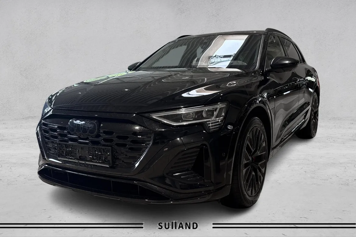 Bilde av Audi Q8 55 e-tron quattro