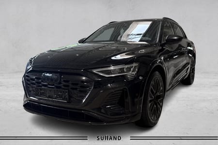 Audi Q8 55 e-tron quattro s line plus