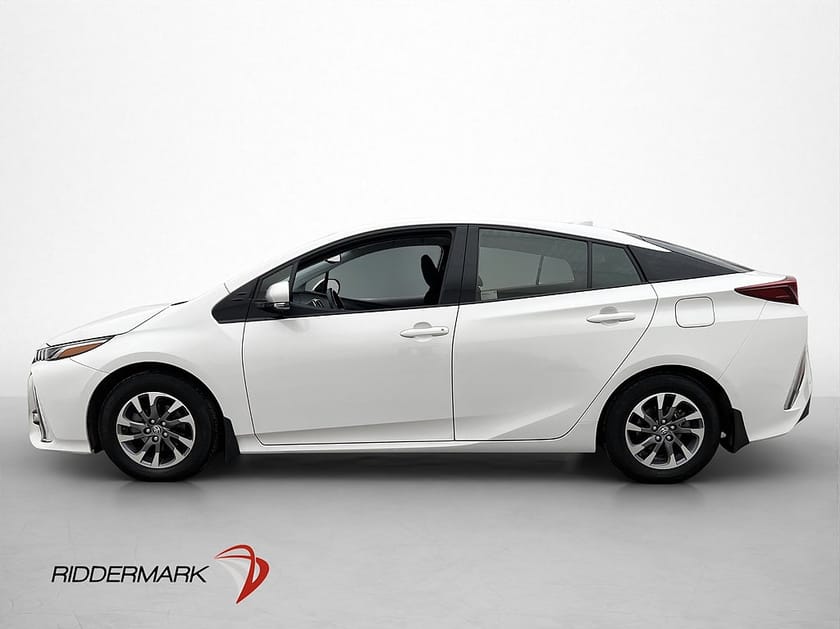 Bild 3 av Toyota Prius Plug-in Hybrid 123hk HUD Kamera Navi Adp-Farthållare