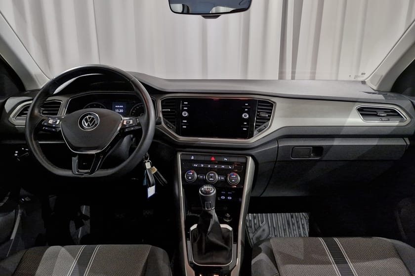 Bild 5 av Volkswagen T-Roc Farthållare | Elbaklucka | 110 hk 6vxl