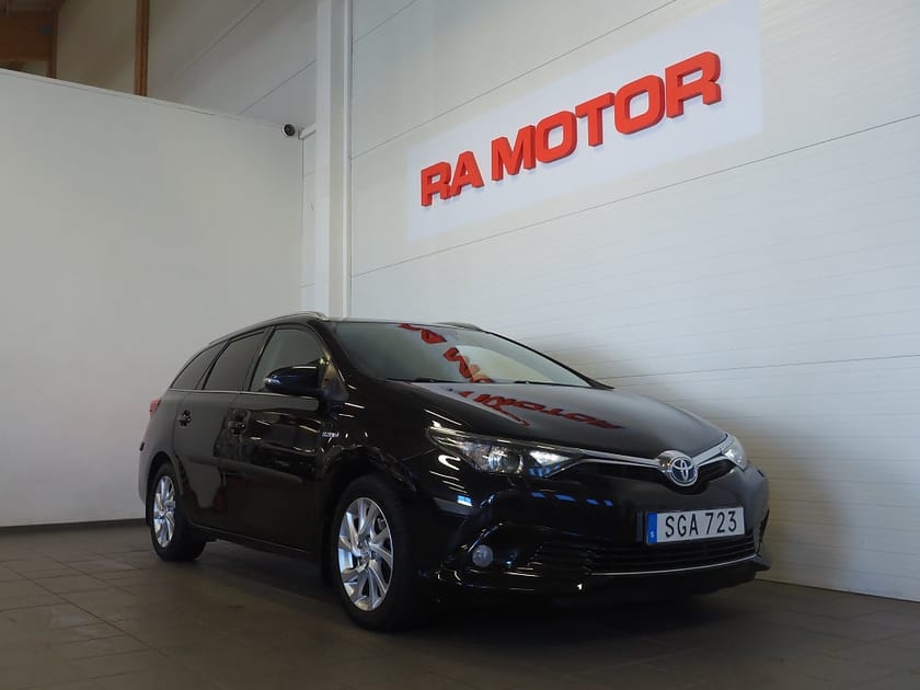 Bild 3 av Toyota Auris Touring Sports Hybrid e-CVT Active 136hk | Bluetooth |