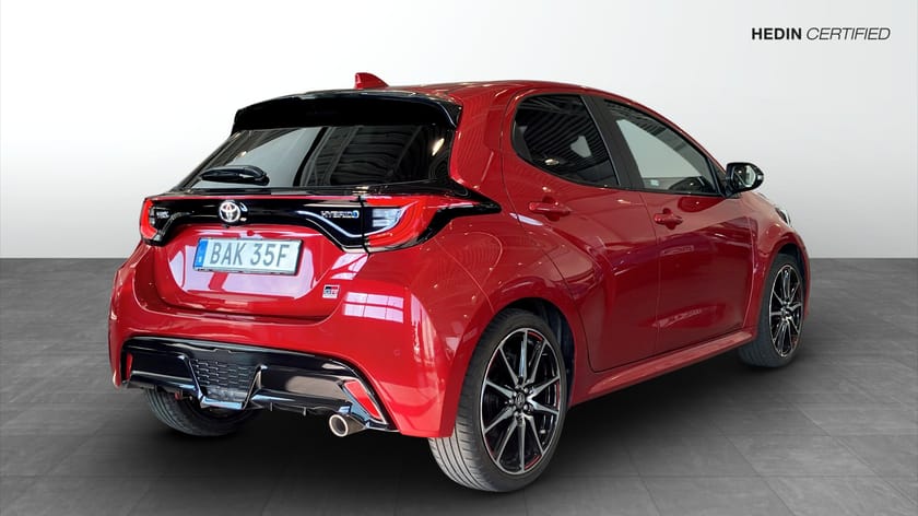 Bild 2 av Toyota Yaris Hybrid 116hp CVT GR Sport