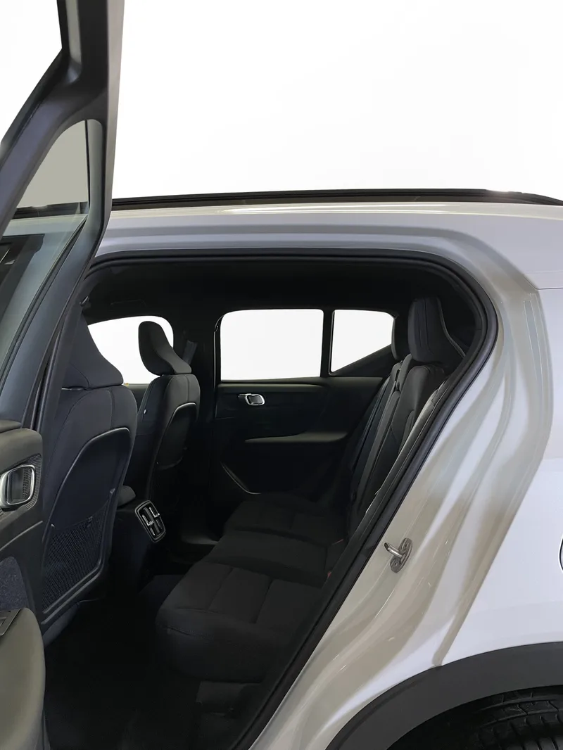 Bild 11 av 15 – Volvo EX40 Single Motor Extended Range ExtendedRange Plus SE Plus Special Edition