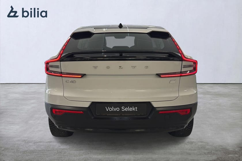 Bild 5 av Volvo C40 Recharge Plus | Elmanövrerad förarstol