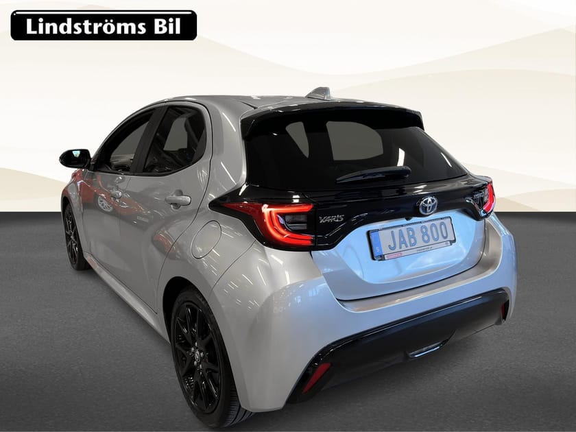 Bild 4 av Toyota Yaris Hybrid Style 1.5 116hk S&V-Hjul