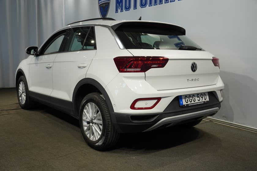 Bild 3 av Volkswagen T-Roc 1.0 TSI 110 HK VÄRMARE BACKKAMERA