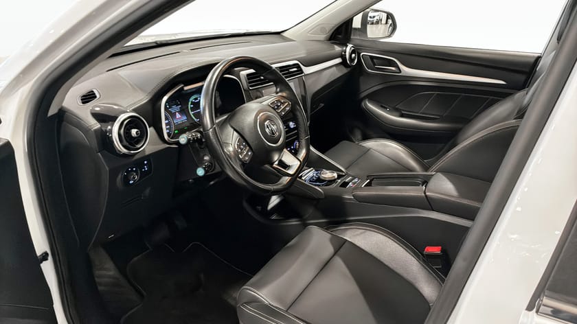 Bild 5 av MG ZS EV LHD 45KWH LUXURY MY21, Pano Kamera Carplay