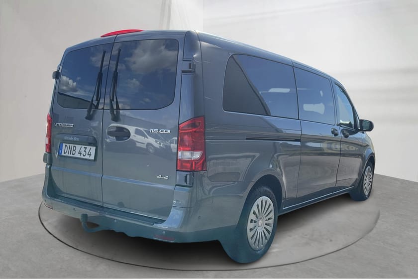 Bild 3 av Mercedes-Benz Vito Tourer 116 CDI 4MATIC 3.1t W640 (163hk)  L2 Drag