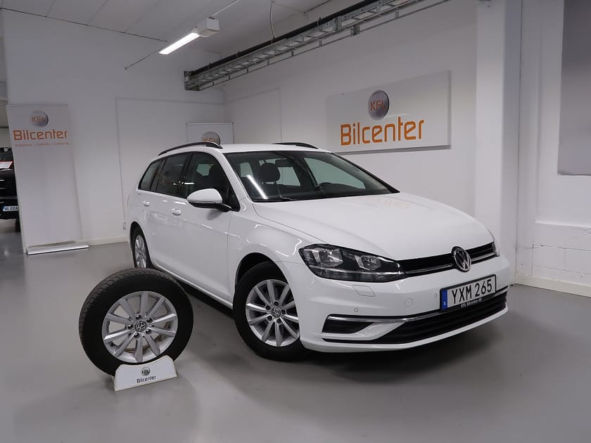 Bild 3 av Volkswagen Golf Sportscombi 1.0 TSI V-Däck ingår Carplay-AdaptivFH-Park