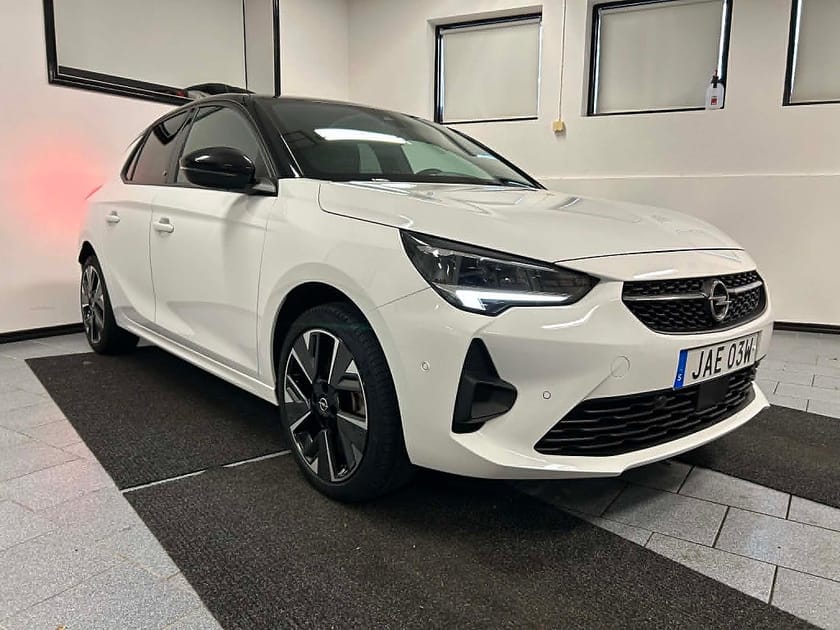 Bild 5 av Opel Corsa-e -e GSI 136 hk 50kW 136 hk COCKPIT NAVI MOMS SoH 95% Nyb