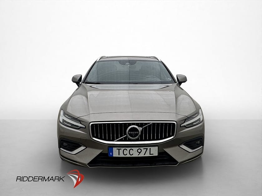 Bild 2 av Volvo V60 T5 Inscription HUD Pano H/K Läder Värmare 360° Nav