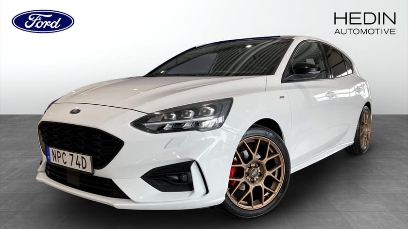 Bild 1 av Ford Focus 1.5T 150hk ST-line BBS-fälgar LED Rattvärme