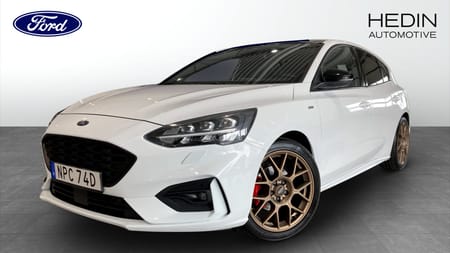 Ford Focus 1.5T 150hk ST-line BBS-fälgar LED Rattvärme
