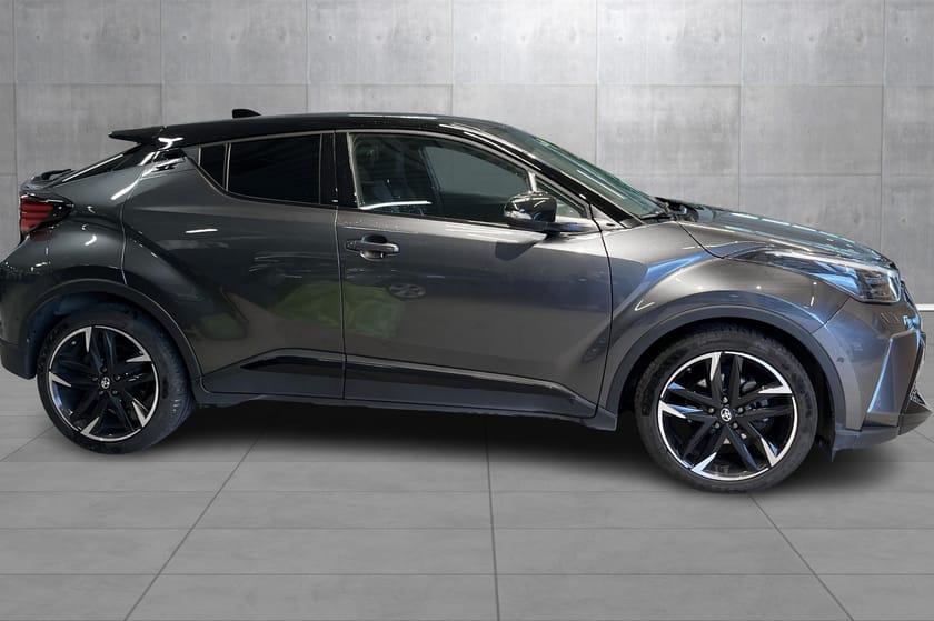 Bilde 4 av Toyota C-HR Hybrid 1.8 GR Sport Hybrid, Rentekampanje 6.25% med 35% EK